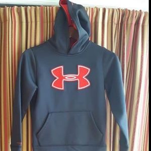 Under Armour boy youth small hoodie